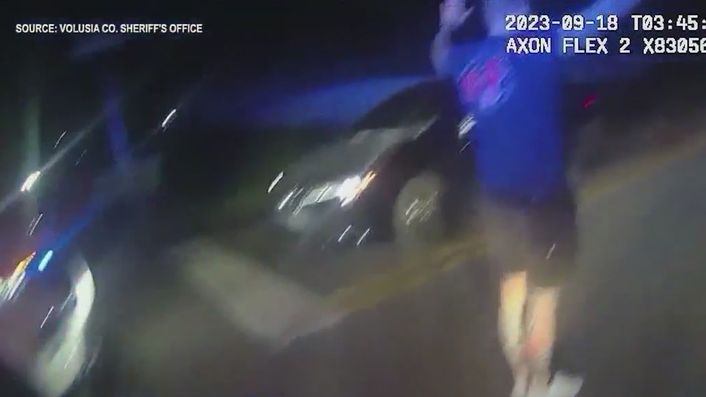 Police officer fled from deputies: Police